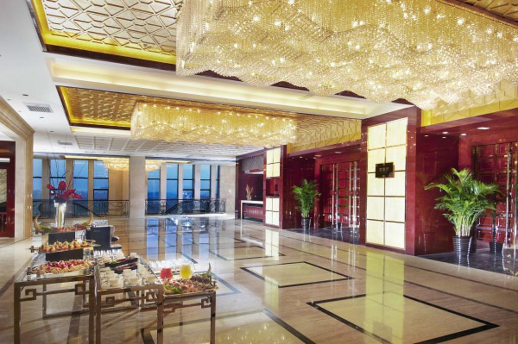 Regal Kangbo Hotel Dezhou Exterior photo